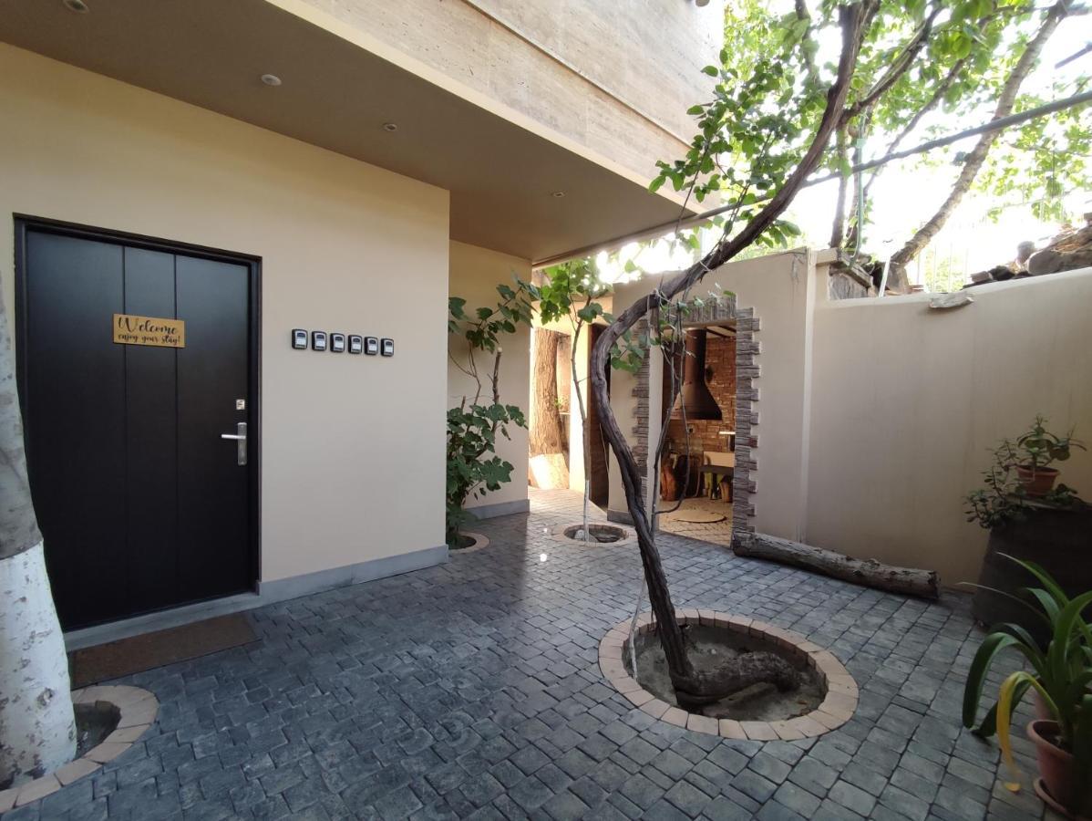 Hotelise I Tulip Apartment Yerevan Exterior foto